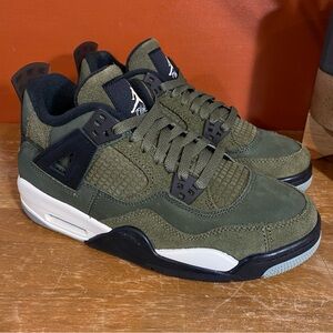 Size 6.5Y - Jordan 4 Craft Olive GS FB9928-200 $150 B Grade